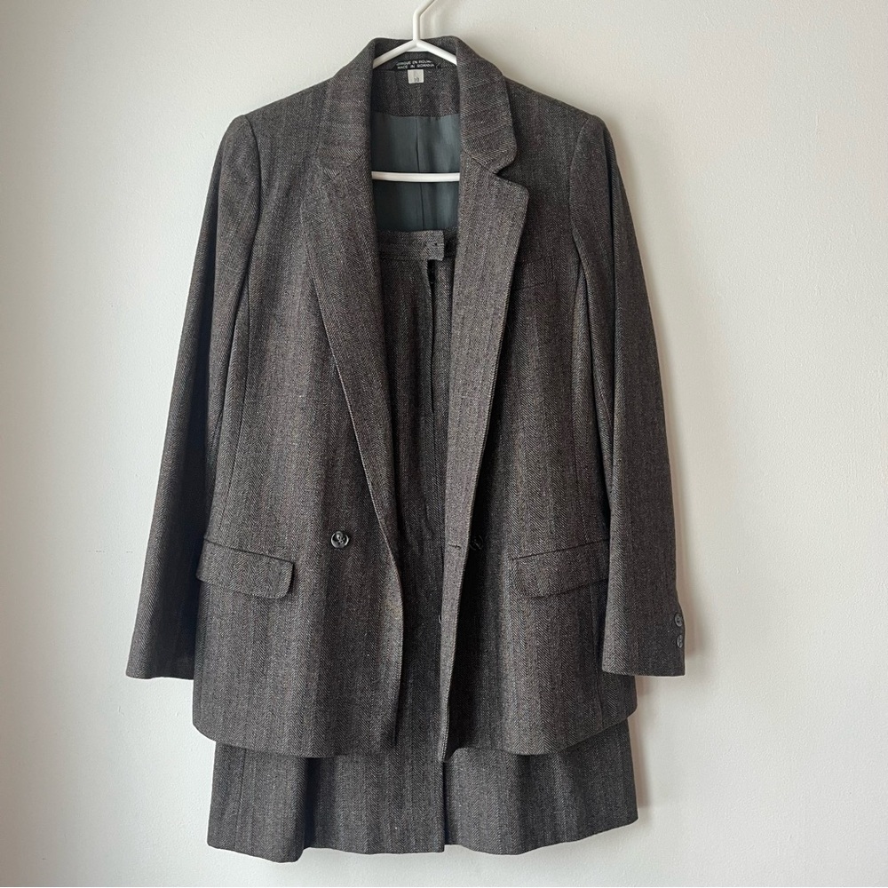 Vintage Dark Academia Herringbone Wool Blazer Skirt Suit Set 7/8 Made in Romania
